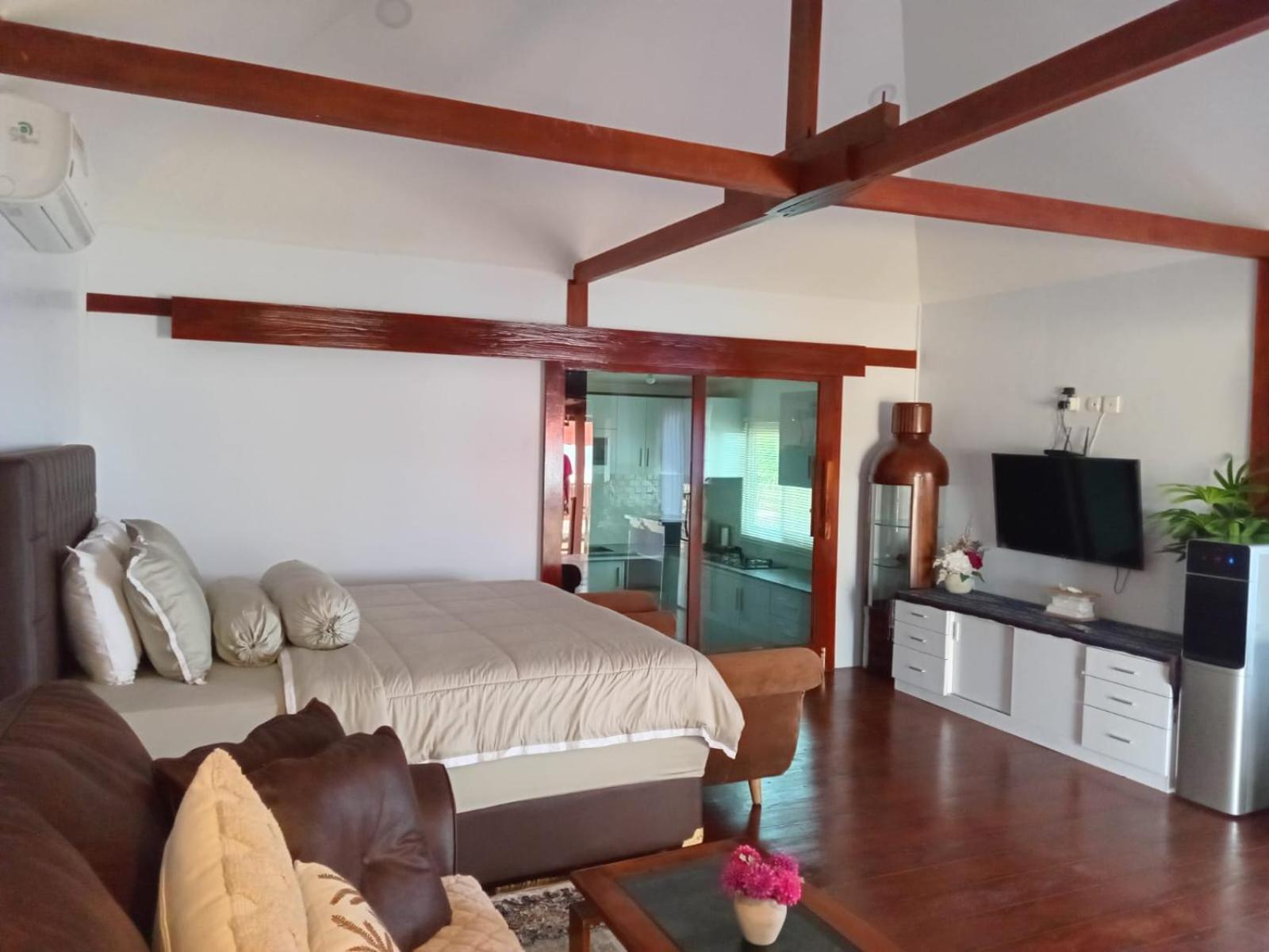 Mama Nings Beach Hotel Sekongkang Zewnętrze zdjęcie