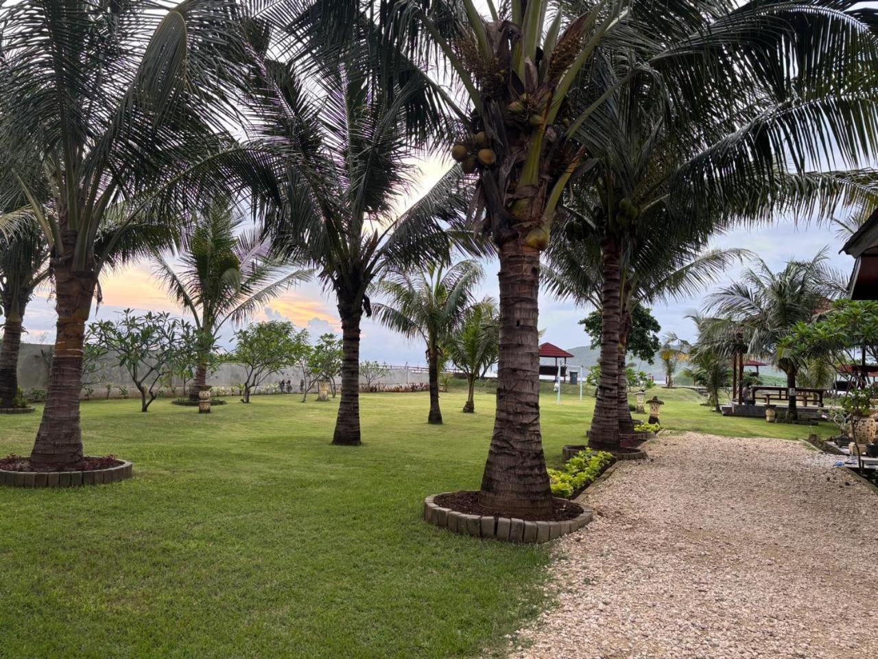 Mama Nings Beach Hotel Sekongkang Zewnętrze zdjęcie